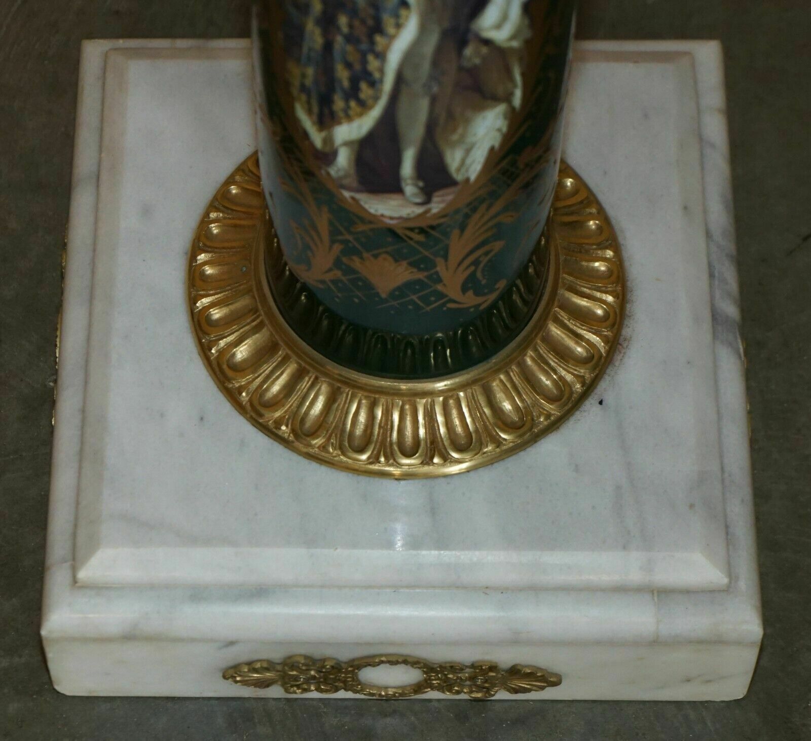 Home Decor Stunning Pair Of Royal Italian Carrara Marble & Enamel Painted Brass Pillars photo