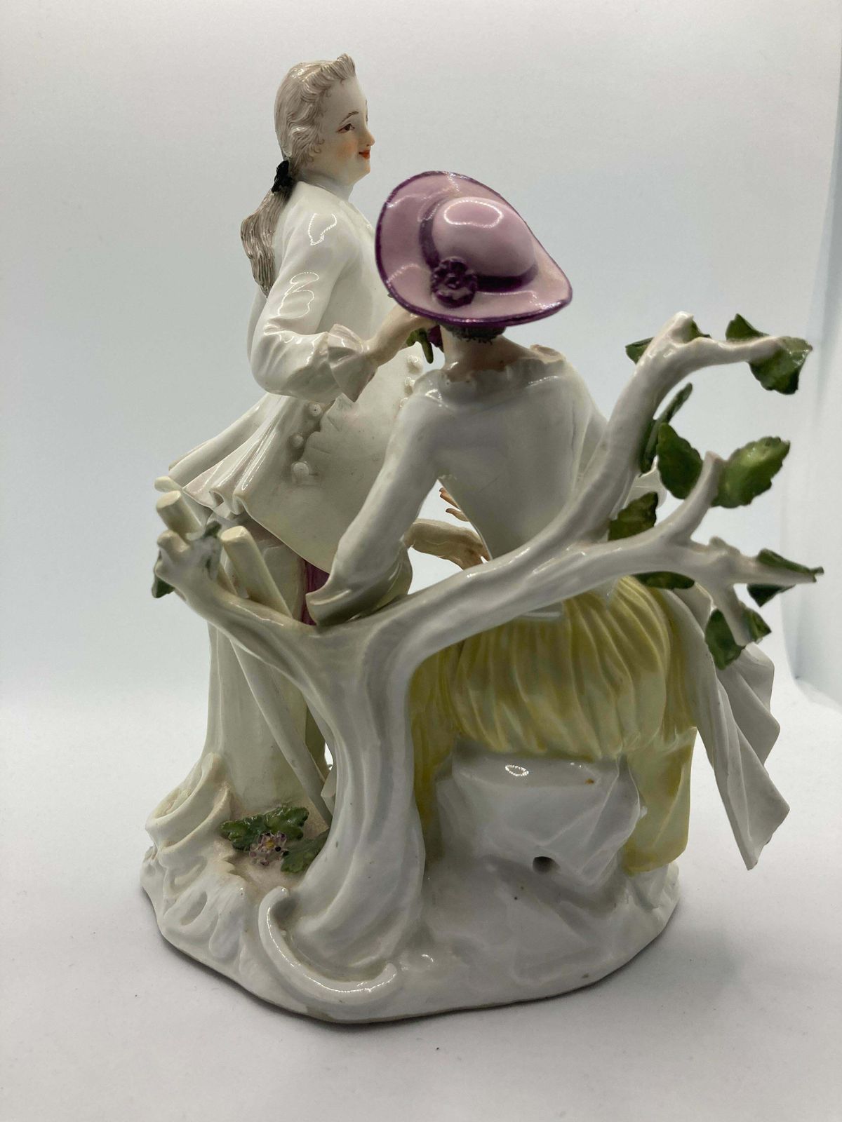 18th Century Meissen Porcelain Figurine, 'Pair Of Gardeners',  Model No 1584 photo vinterior