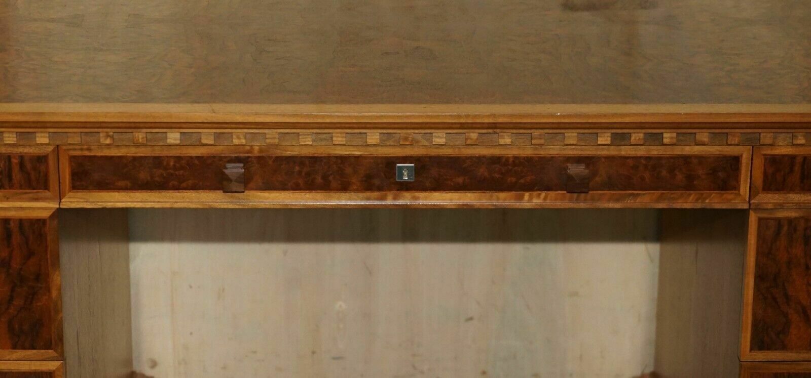 Rrp £25,550 David Linley Burr Walnut Classic Pedestal Desk For Light Restoration photo 10000.0