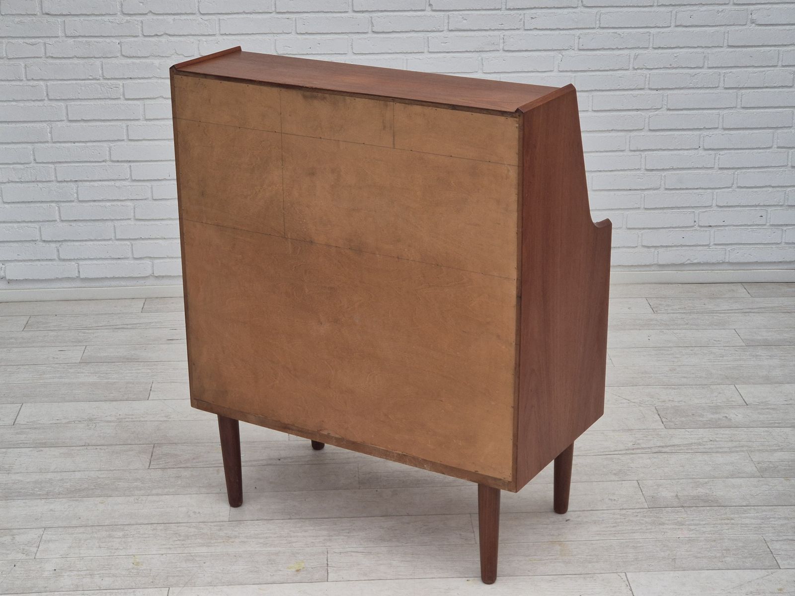 1960s, Danish Chest Of Drawers, Original Condition, Foldable Mirror, Solid Teak Wood. photo vinterior