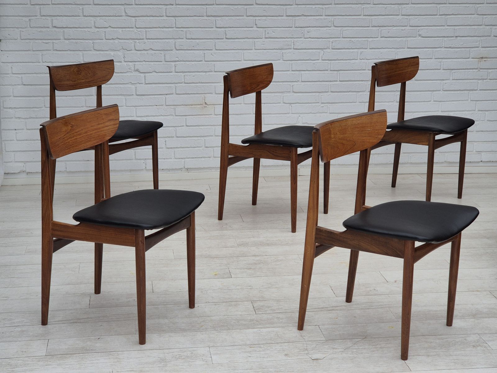 1890.0 1960s, Set Of 5 Danish Dining Chairs, Reupholstered, Teak Wood. photo