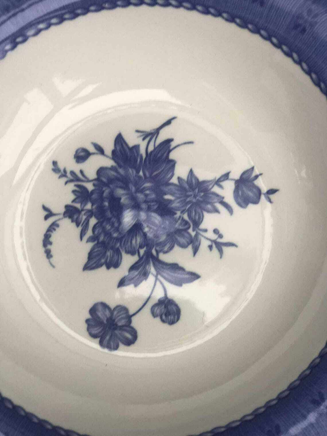 Set Of 4 Churchill Out Of The Blue 22,3 Cm/8.7″ Soup/Pasta/Risotto Plates Inspired By Mary Gilliatt Blue And White Table Decor English Gift photo for sale