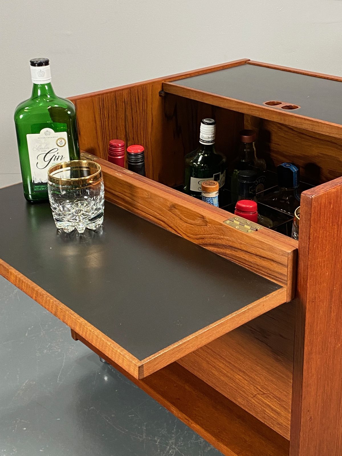 Danish Cube ‘Dry Bar’ By Randers Mobelfabrik C1960 photo buy