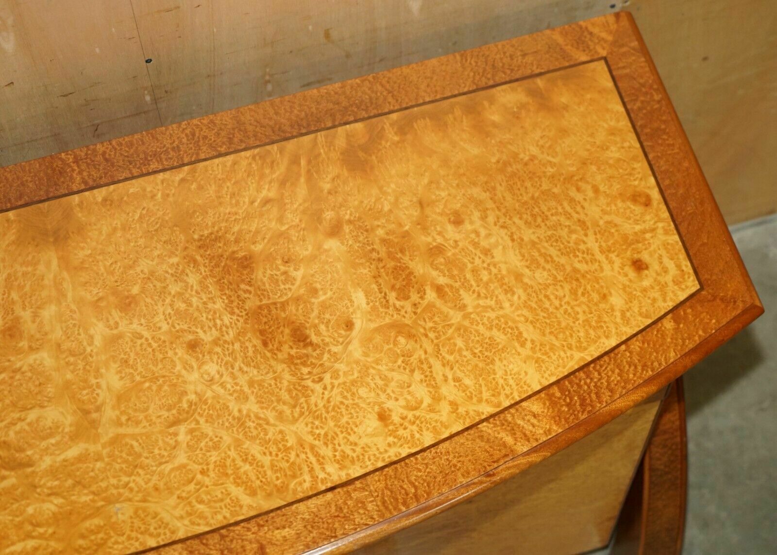 photo vinterior Stunning Burr Maple & Thuya Wood Andrew Vara Art Deco Sculptural Sideboard