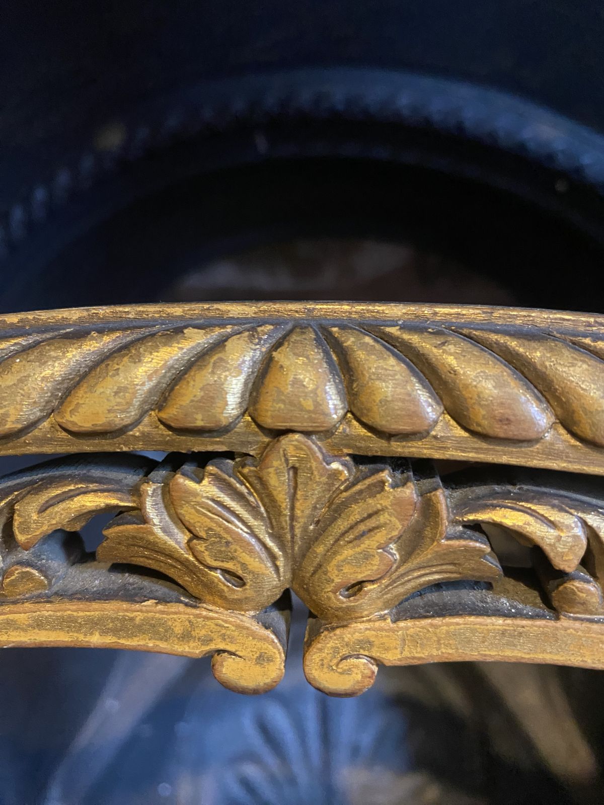 A Pair Of French 19th Century Gilded Chairs photo vinterior