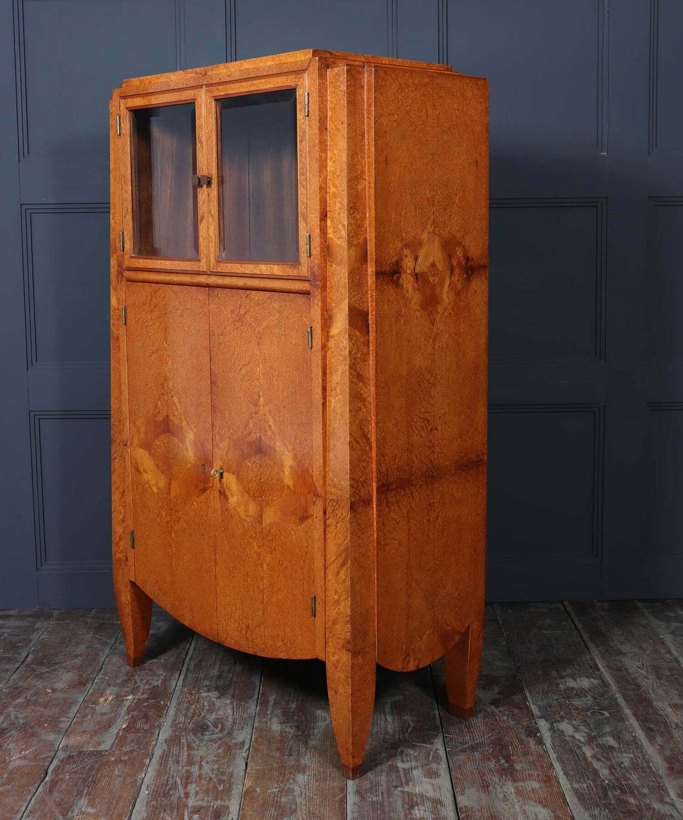 5200.0 French Art Deco Cabinet In Amboyna By André Arbus photo