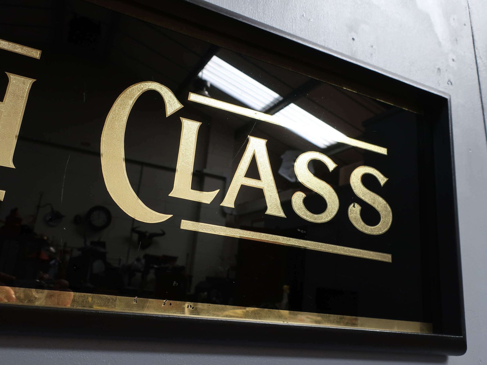 'High Class' Reverse Painted Gilt Glass Trade Sign photo vintage
