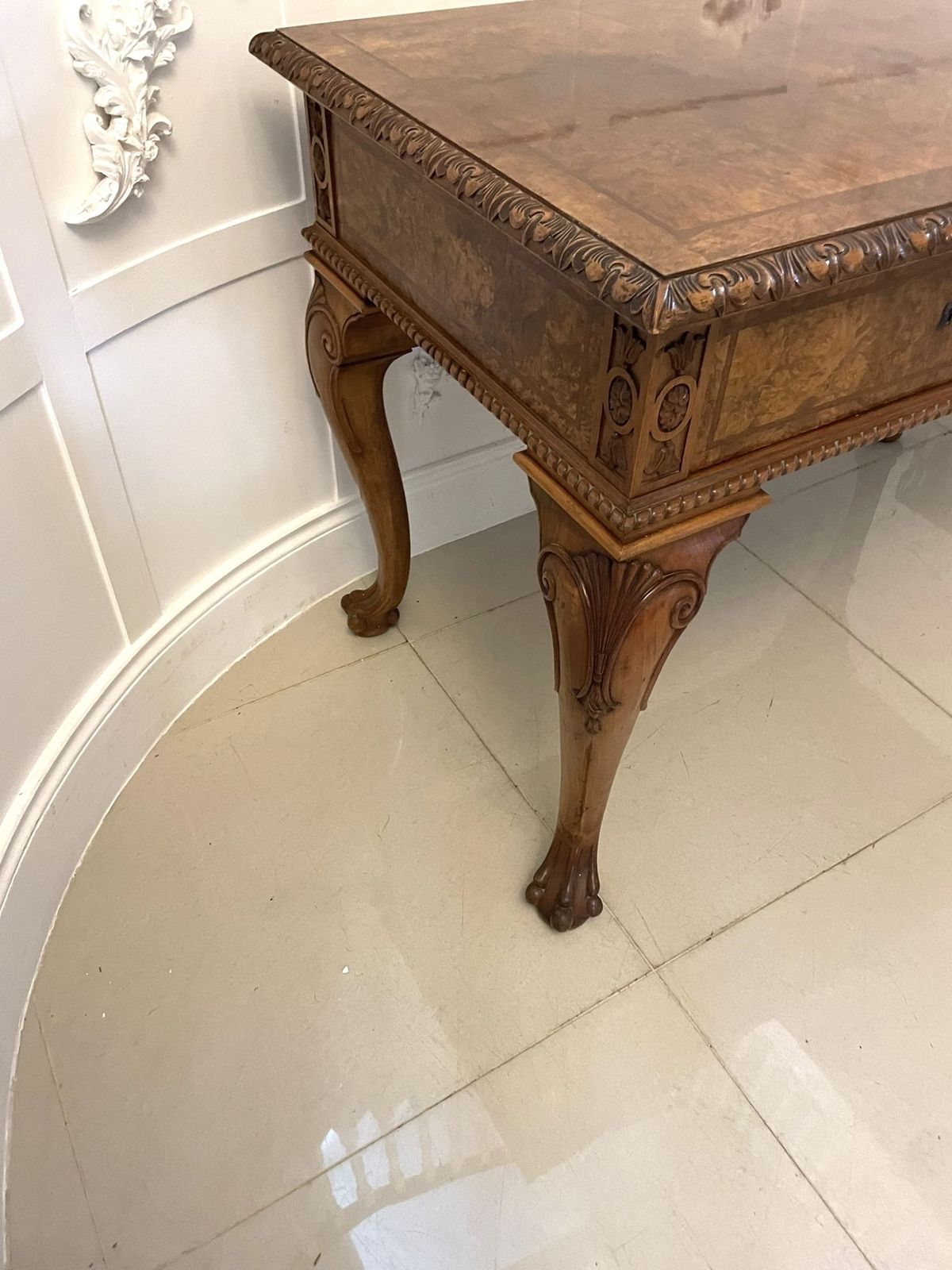 photo buy Outstanding Quality Antique Burr Walnut Freestanding Standing Hall Table