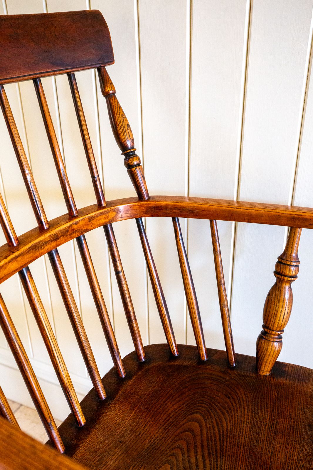 Lincolnshire Windsor Chair Comb Back Chair 1840 Early Victorian 1800s Country House Farmhouse Interior Fireside Armchair Camm Marsh photo furniture