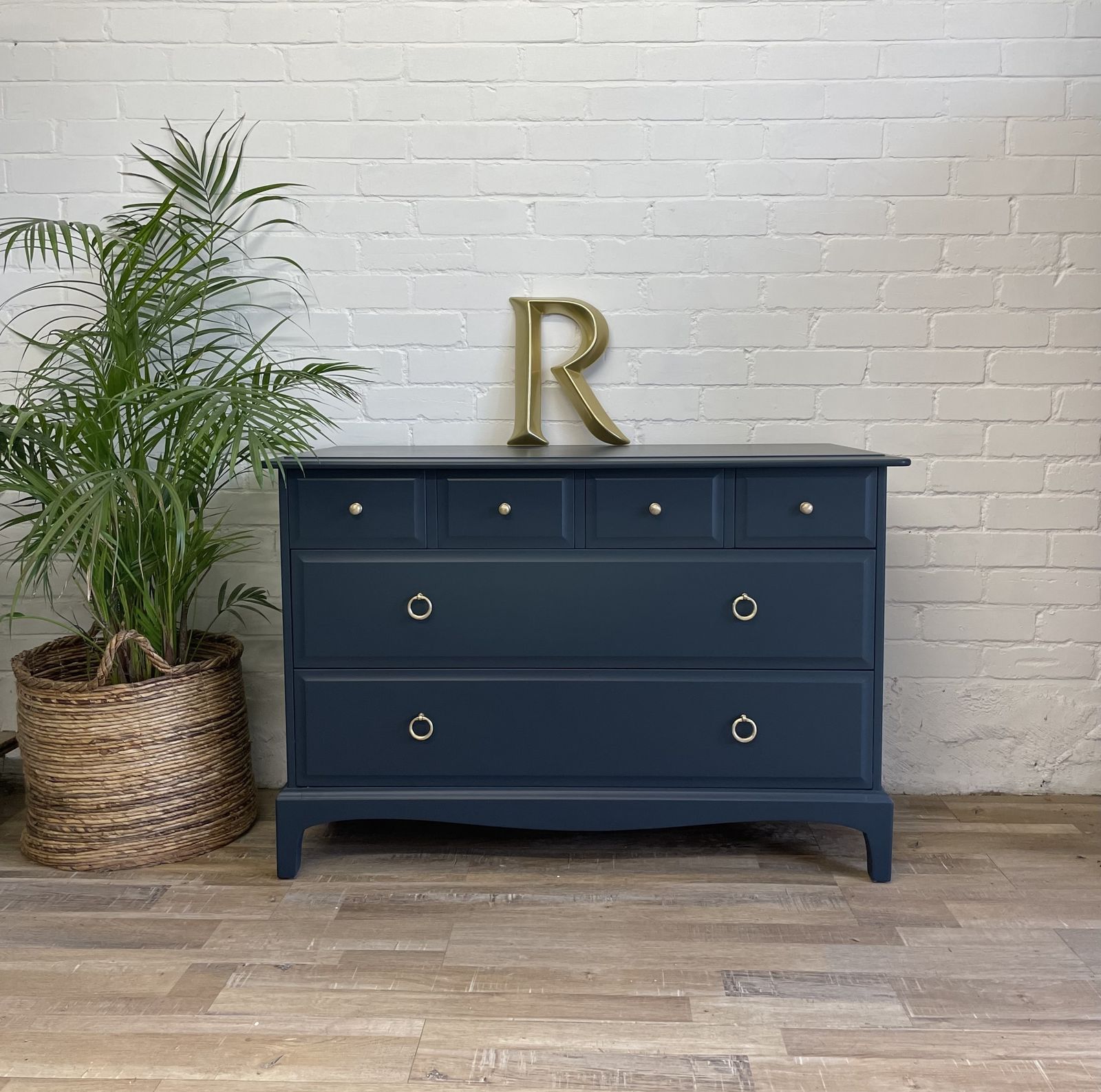 Stag Minstrel 4 Over 2 Wide Chest Of Drawers Painted Midnight Ink photo buy