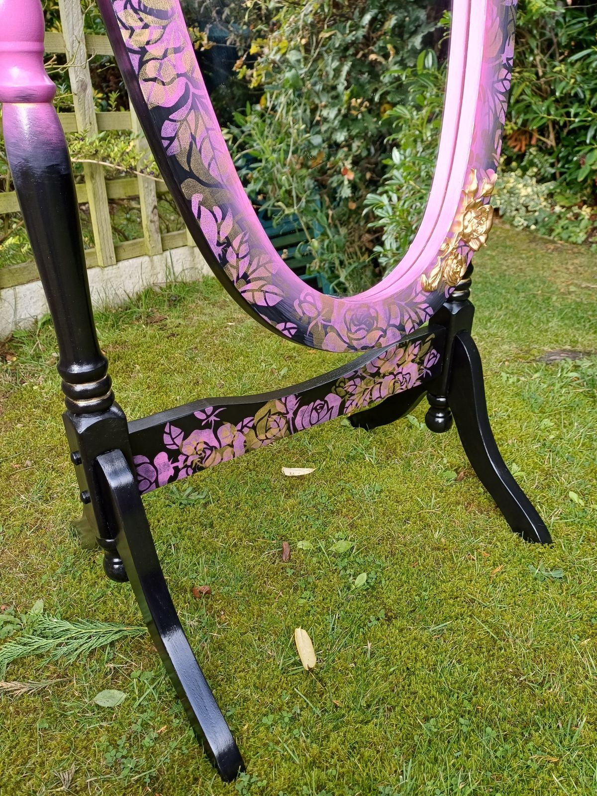 Upcycled Black And Pink Mirror With Flamingo Design photo vintage