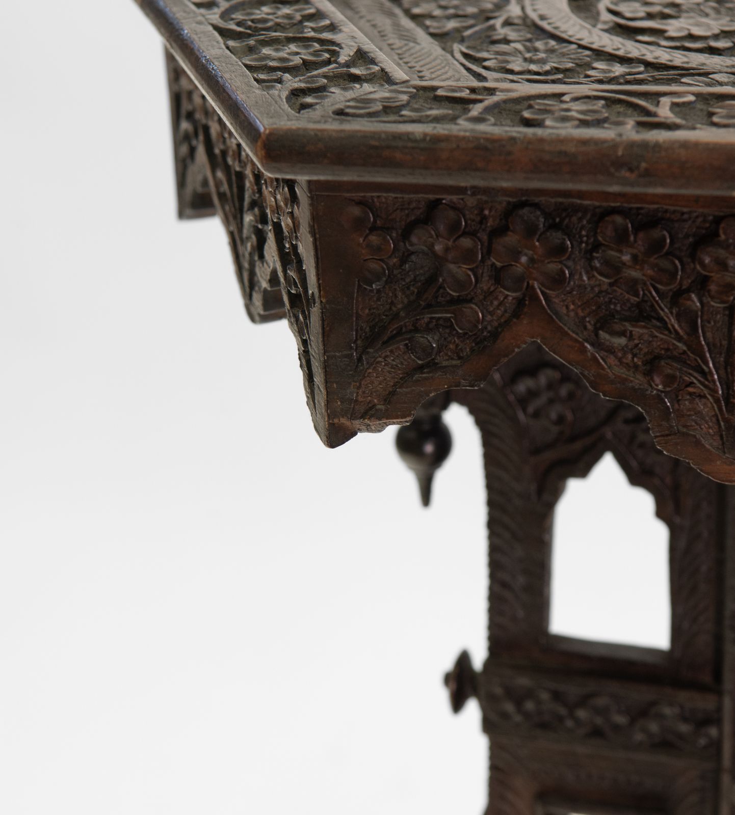photo furniture 19th Century Burmese Anglo Indian Carved Jardinière Plant Stand