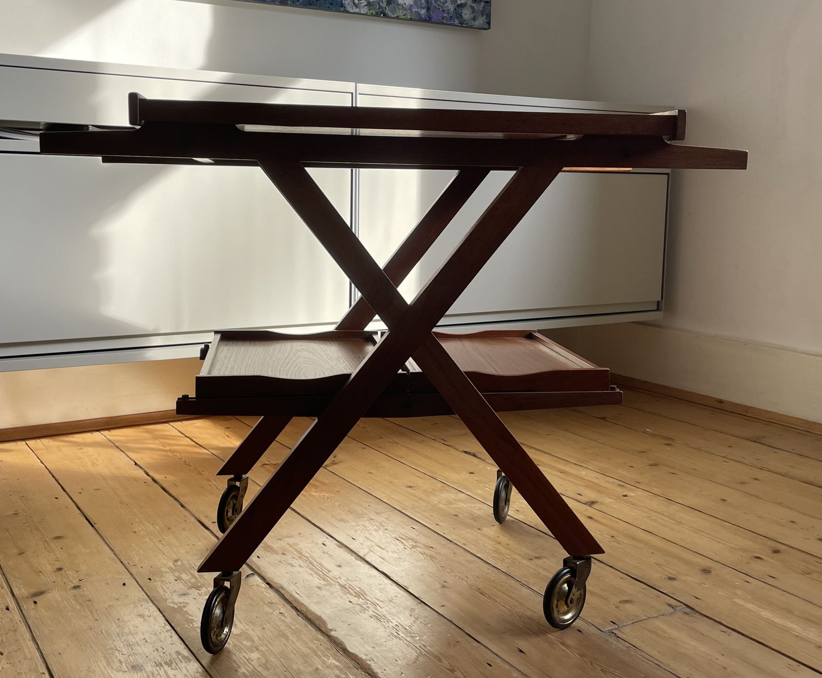 photo vinterior Laurids Lønborg Danish Bar Cart / Drinks Trolley (C. 1960s) | Rare | Mid Century