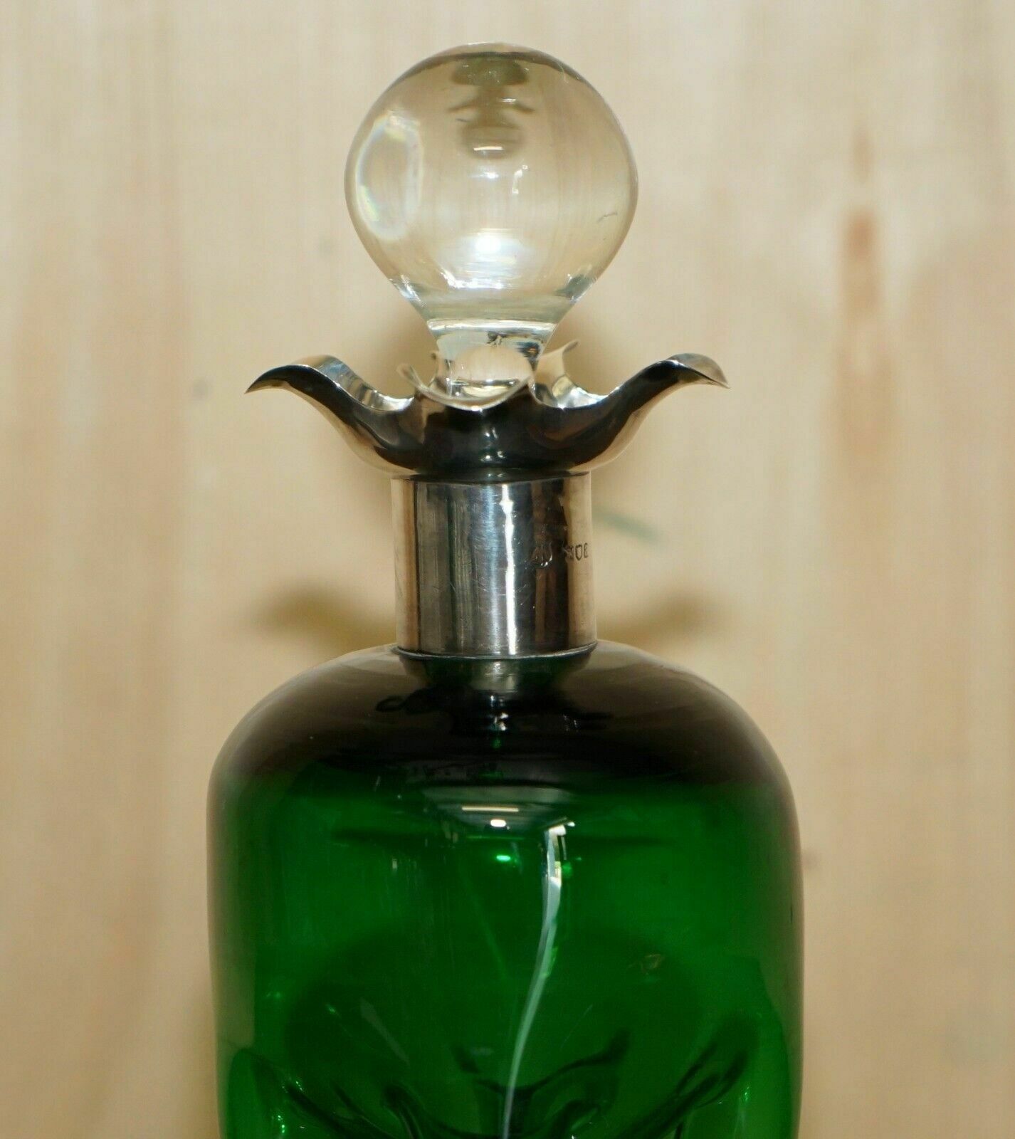 photo furniture 1896 Gibson  & Lawrence Antique Green Wine Port Decanter Sterling Silver Collar