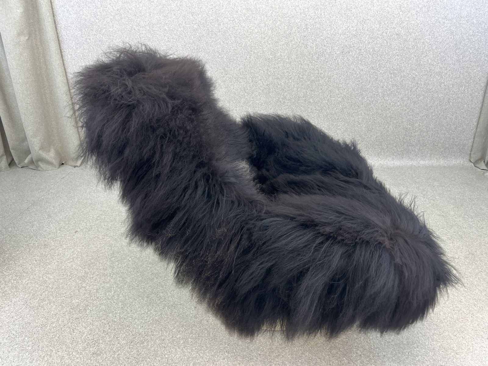 Sheepskin Lurashell Space Age Swivel Chair Chaise Longue Fluffy Furry Yetti photo furniture