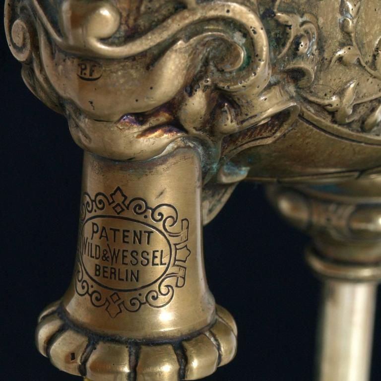19e Eeuwse Tafellamp Van Harvard Student, Patent Wild & Wessel, Aladino photo Verlichting