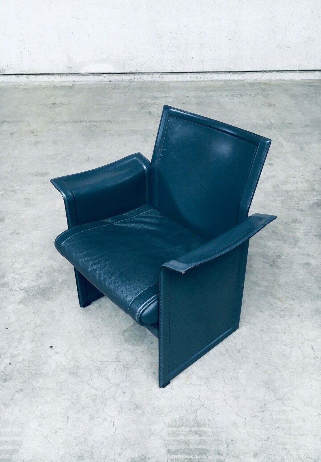 Postmodern Design Korium Km1 Leather Armchair By Tito Agnoli For Matteo Grassi, Italy 1980's photo for sale