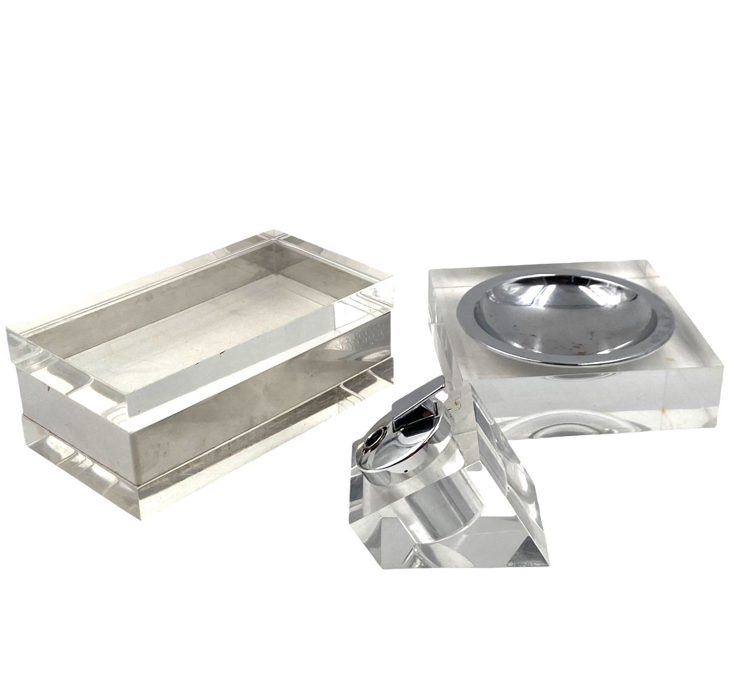 photo furniture Hollywood Regency Lucite Smoking Set, Guzzini  Italy 1970