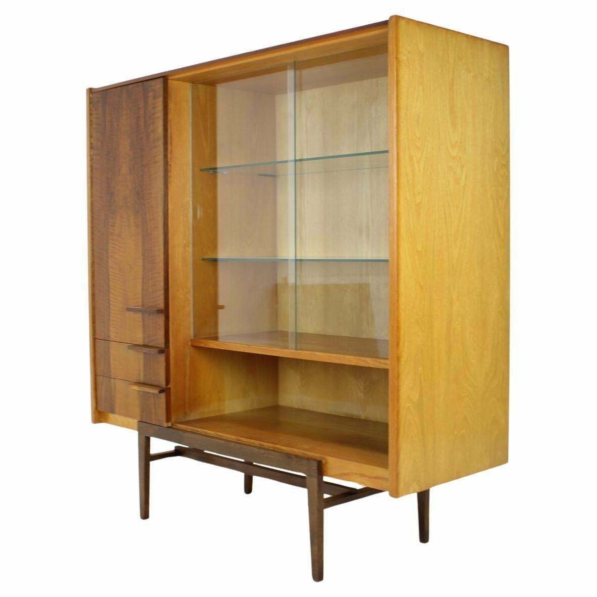 Design Midcentury Bookcase By František Mezulánik, Czechoslovakia, 1960s