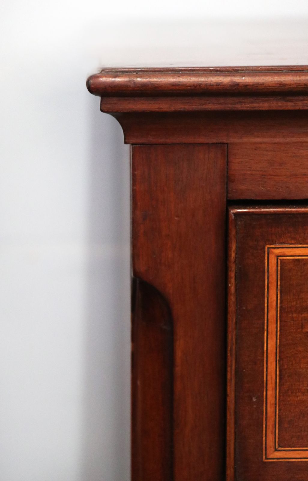 A Lovely Georgian Revival Mahogany Chest Of Drawers. photo Furniture