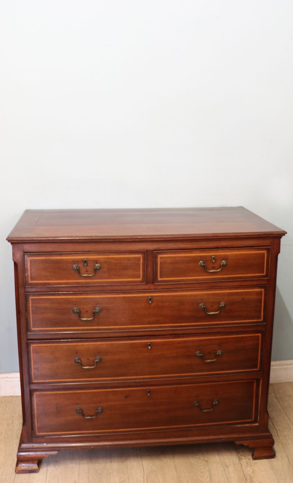 A Lovely Georgian Revival Mahogany Chest Of Drawers. photo 495.0
