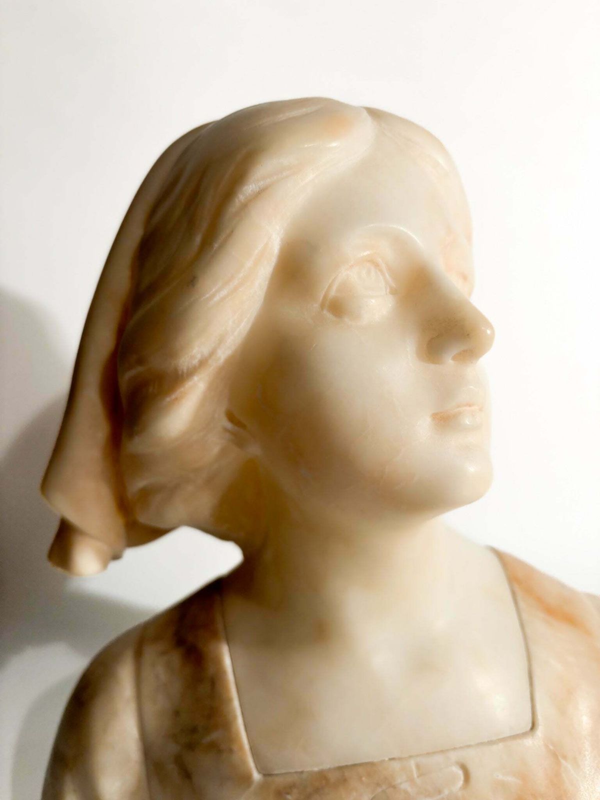 Alabaster Bust Of Joan Of Arc Attributed To Giuseppe Bessi Early Twentieth Century photo furniture
