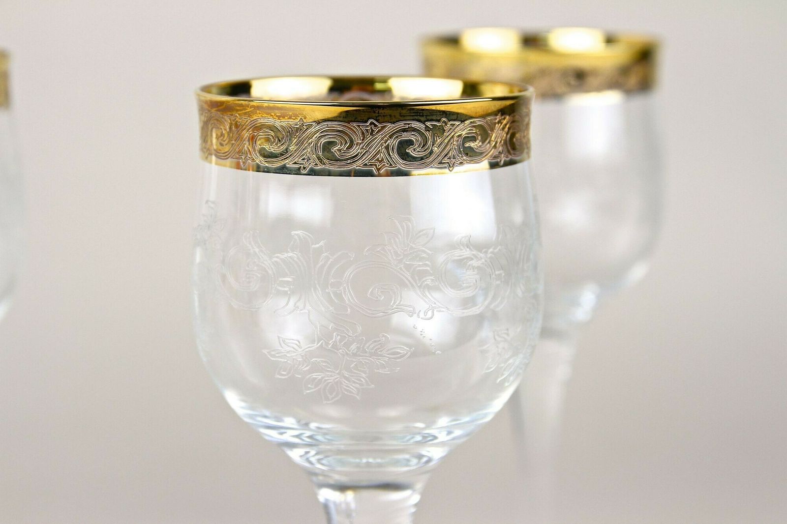 photo furniture 20th Century Murano Wine Glasses With Gold Rim, Set Of 6, Italy Ca. 1940