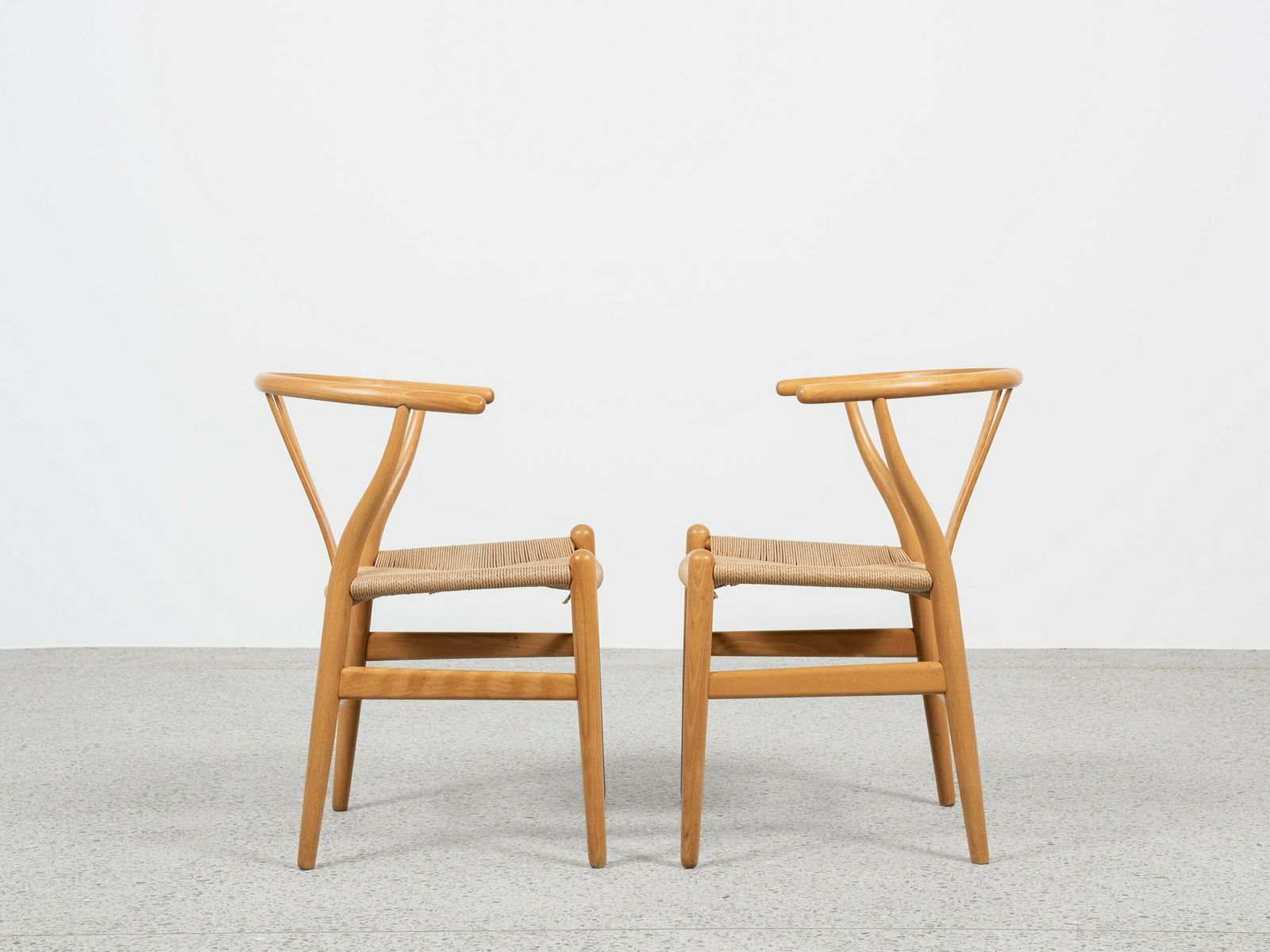 Midcentury Pair Of Original Wishbone Chairs By Hans Wegner For Carl Hansen And Søn photo furniture