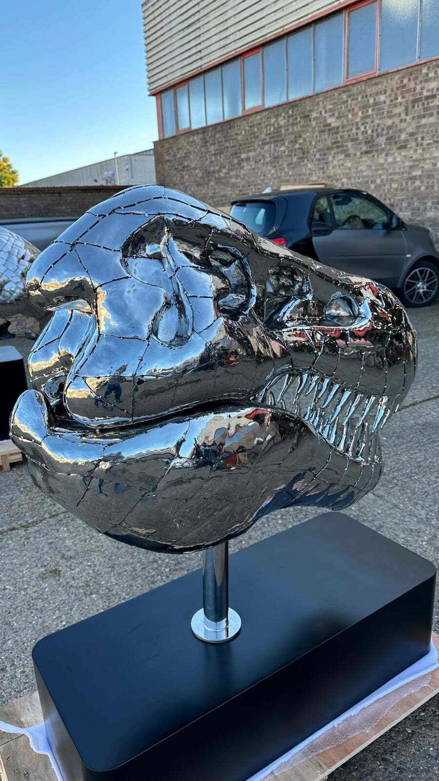 photo for sale “Art Paris” Sculpture, One Of A Kind, T Rex Skull