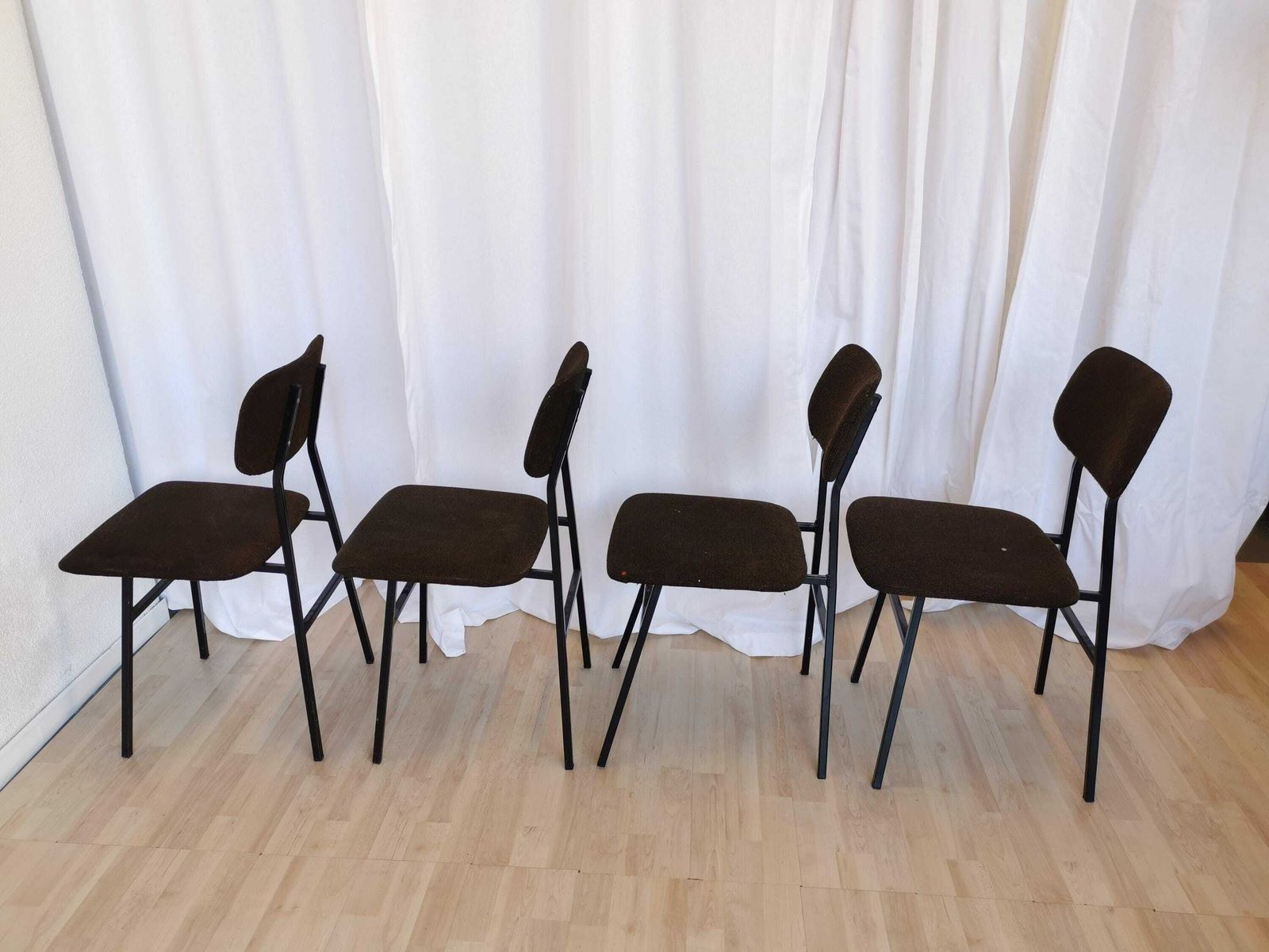 photo furniture Set Of 4 Vintage Brown Dine Chairs / 1970s Yugoslavia / Metal Base Brown Fabric / Retro School Dining Chairs By Stol Kamnik