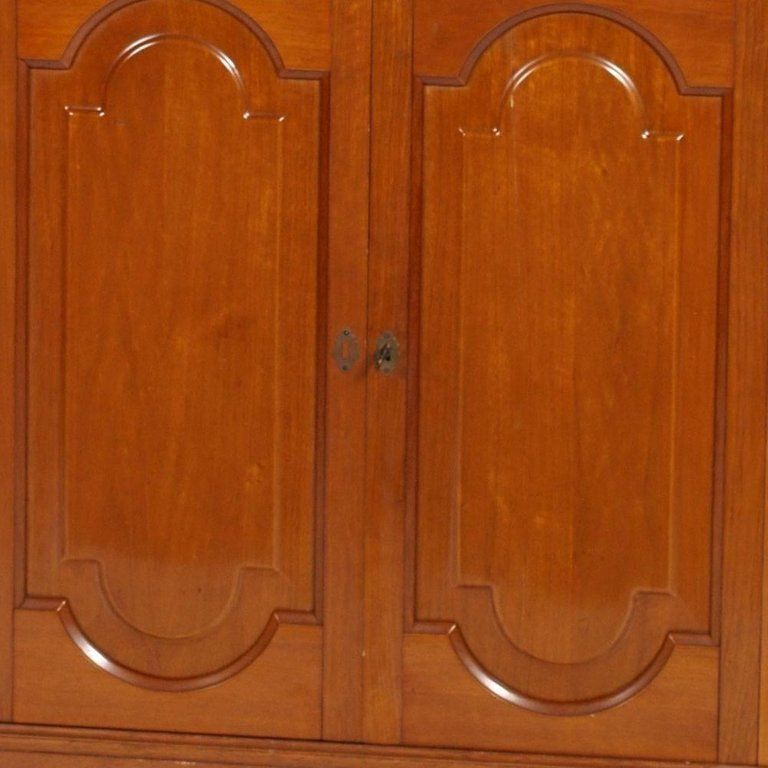 Neoclassical Italy Corner Display Cabinet In Walnut By Bassano' Ebanistery Polished To Wax photo Furniture
