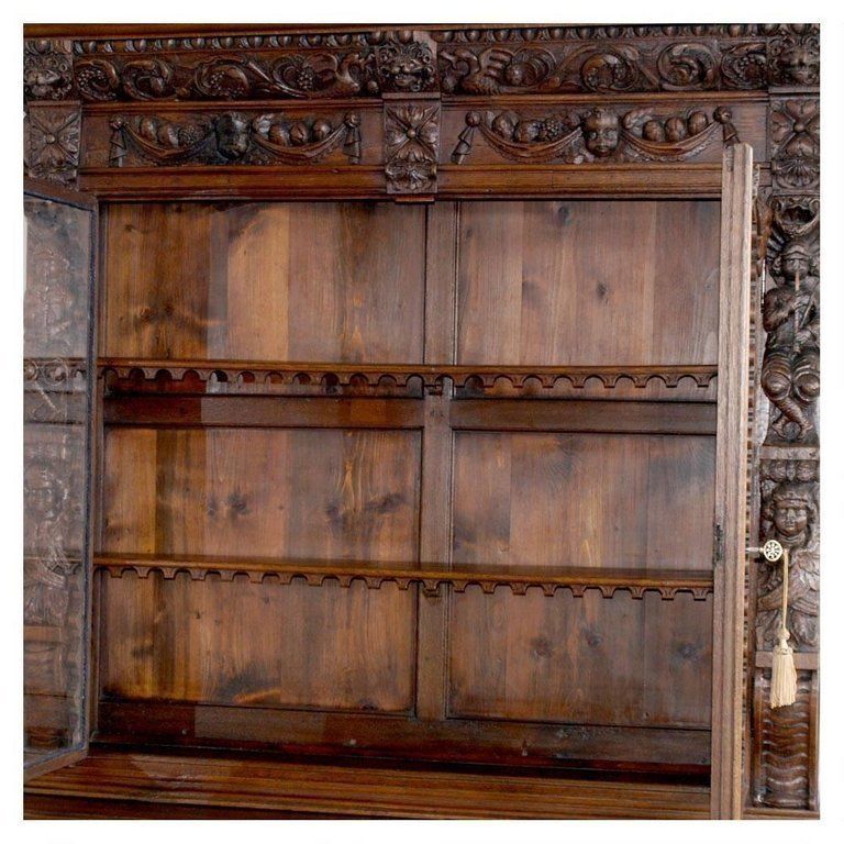 16th Century Italy Ligurian Carved Oak And Chestnut Credenza Bambocci Sideboard photo vinterior