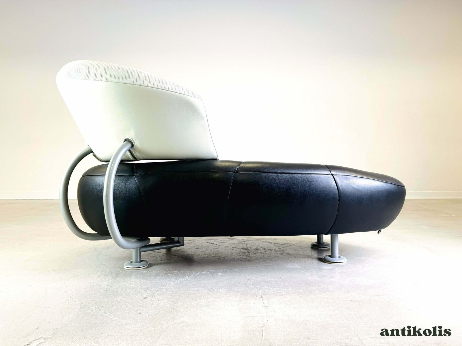 Chaise Longue Kikki Leolux Lounger Chaise Longue Leather Sofa photo vintage