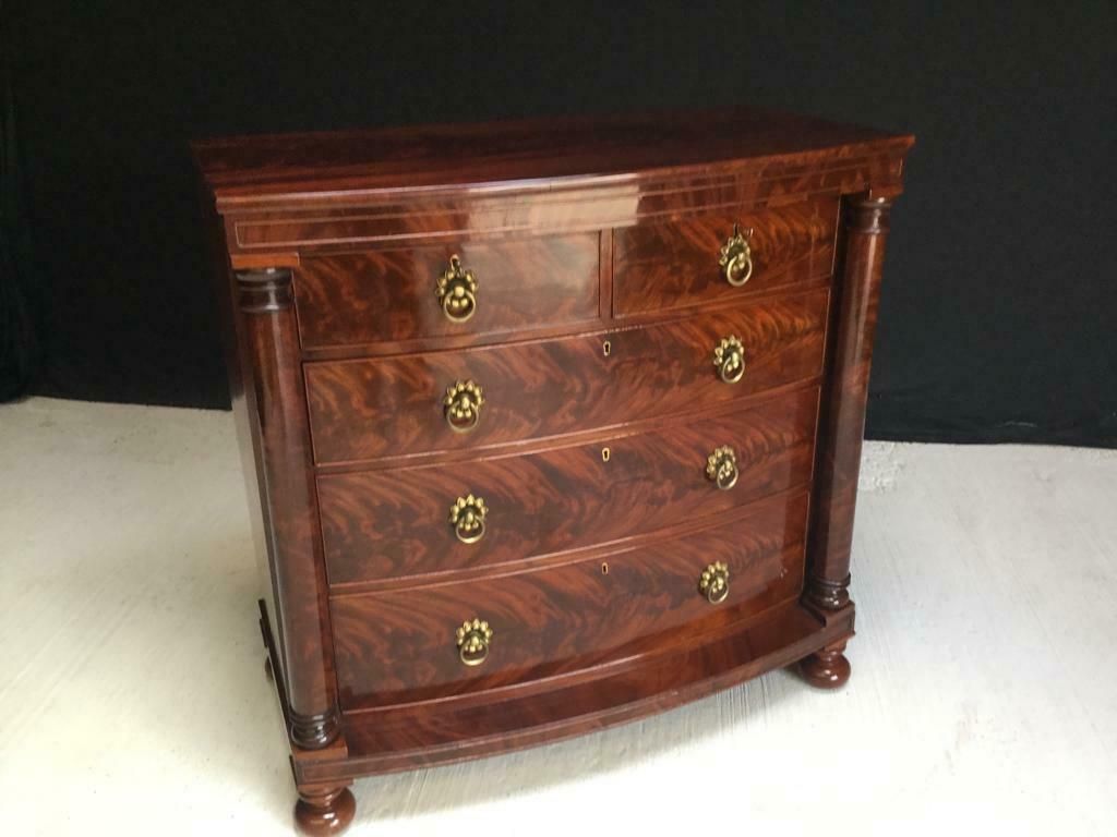 photo furniture Elite Antique Victorian Flame Mahogany Chest Of Drawers.