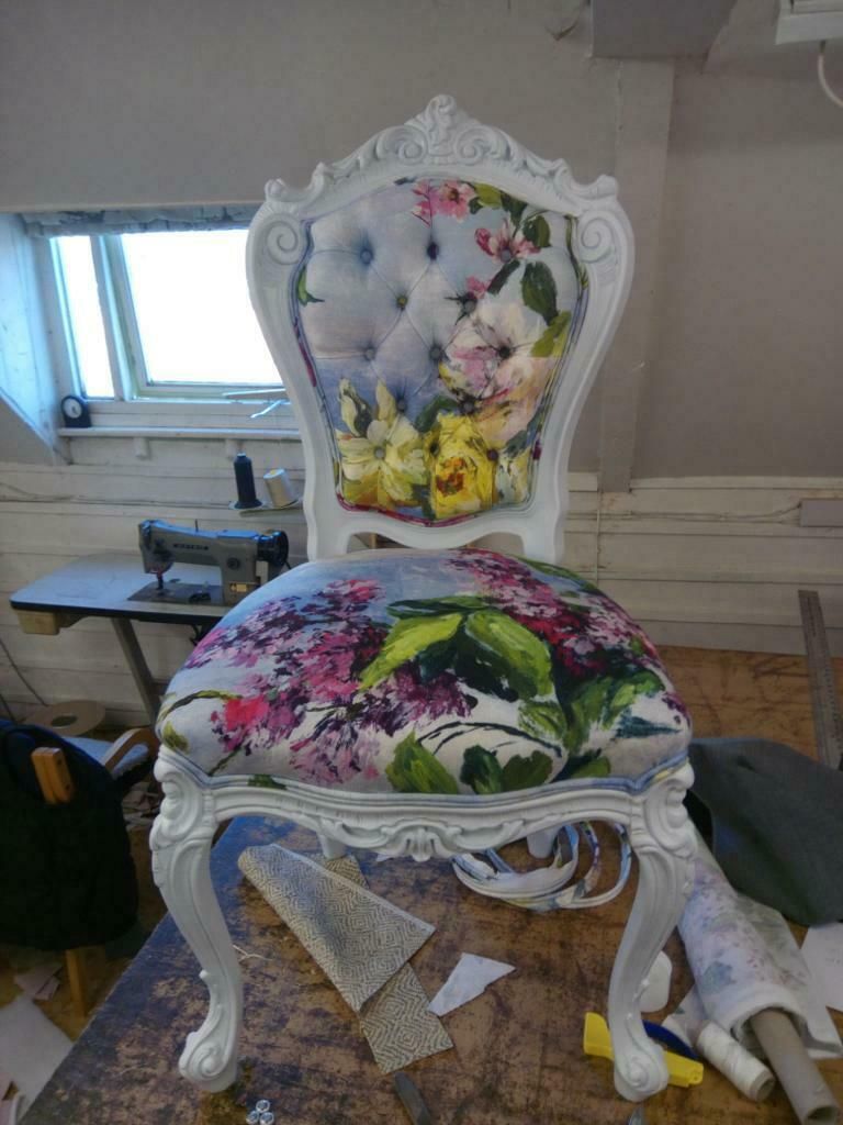 photo vinterior 8 Elite Art Deco Exclusive Designers Guild Caprifoglio Grande And Sky Fabric & Moonstone Colour Dining Chairs Professionally Hand Finished