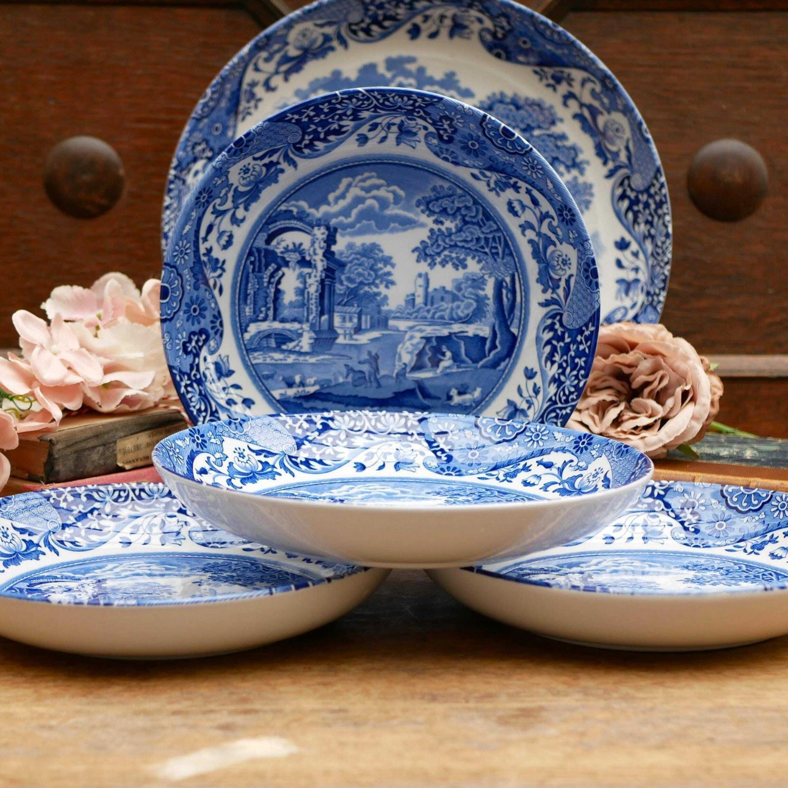 Spode Italian Design Pasta/Dessert/Salad/Soup Bowls With Matching Large Serving Bowl Blue And White English Earthenware Crockery photo for sale
