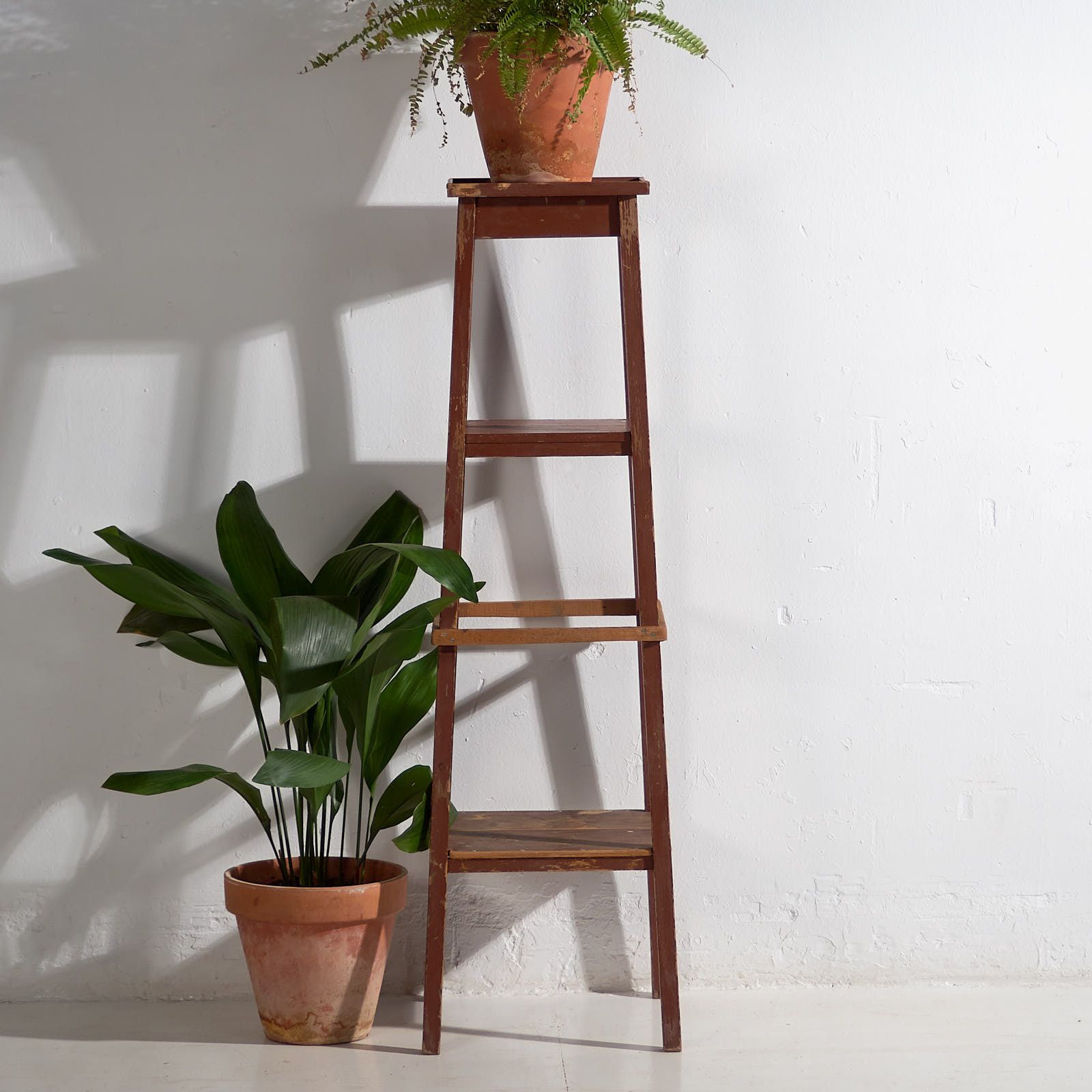 Garnet Red Antique Plant Stand (C.1920)