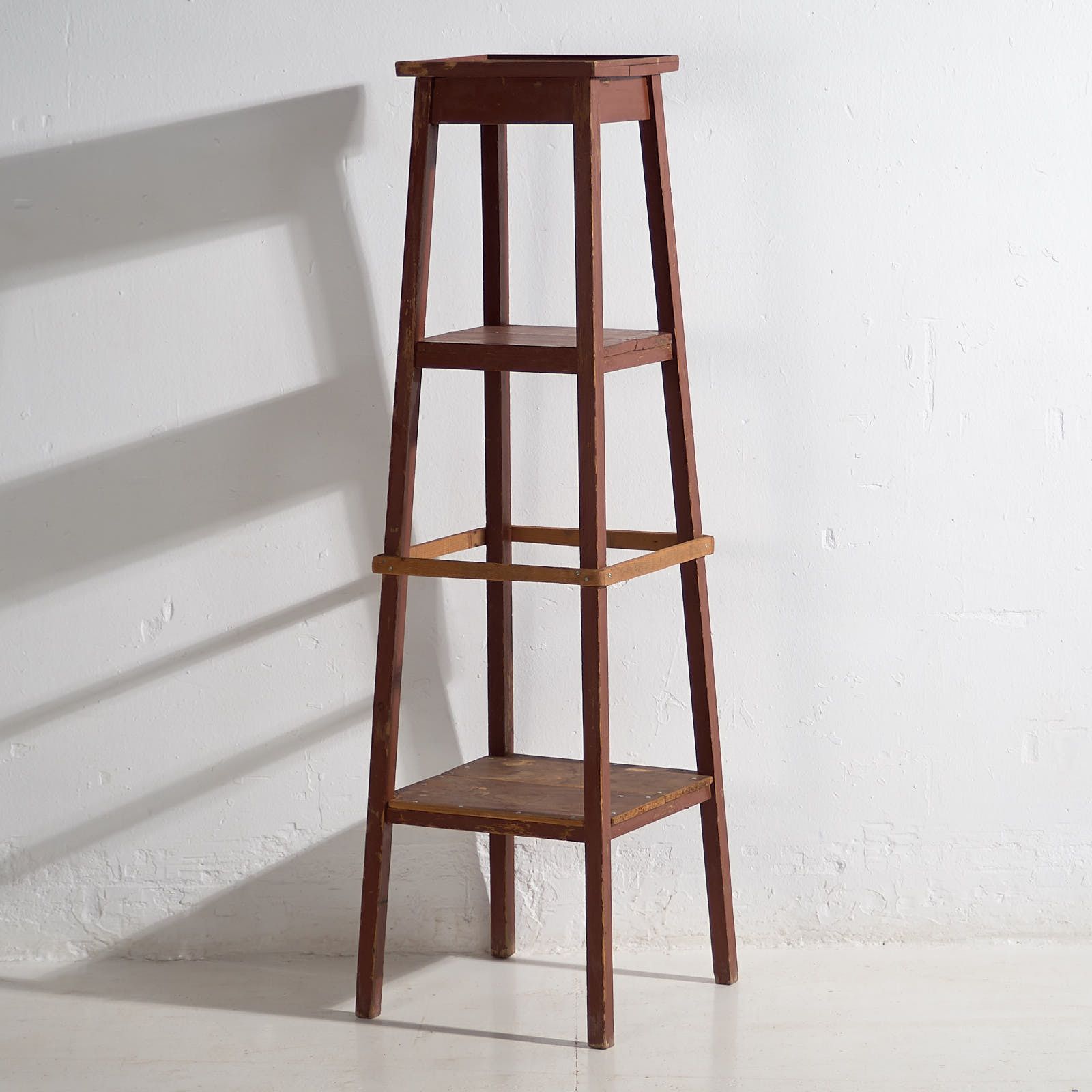 Garnet Red Antique Plant Stand (C.1920) photo buy