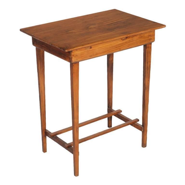 Early 20th Century Side Table In Solid Pine Restored Polished With Shellac