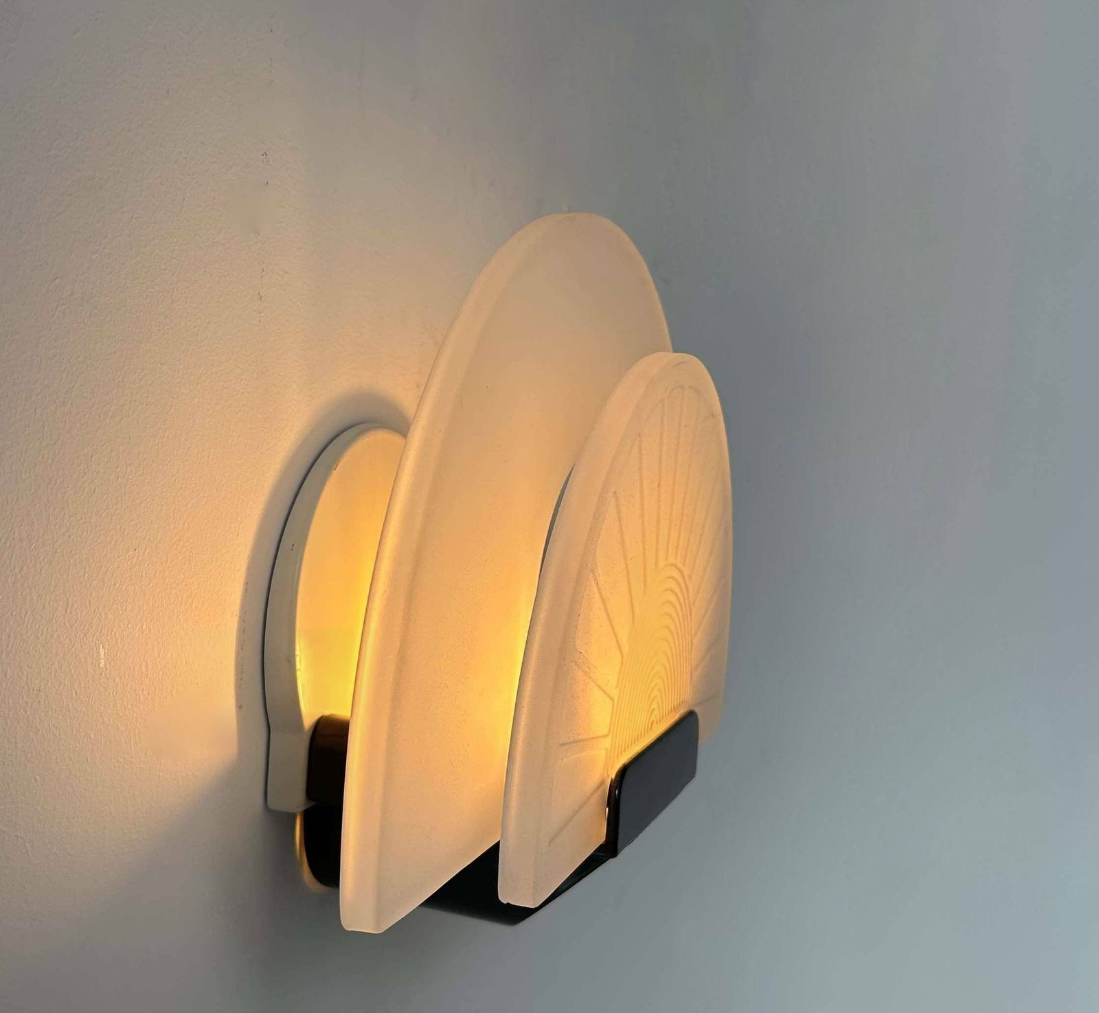 Vintage Wall Lamp "Diva" Ezio Didone For Arteluce, Sandblasted Glass And Black Metal photo 274.0