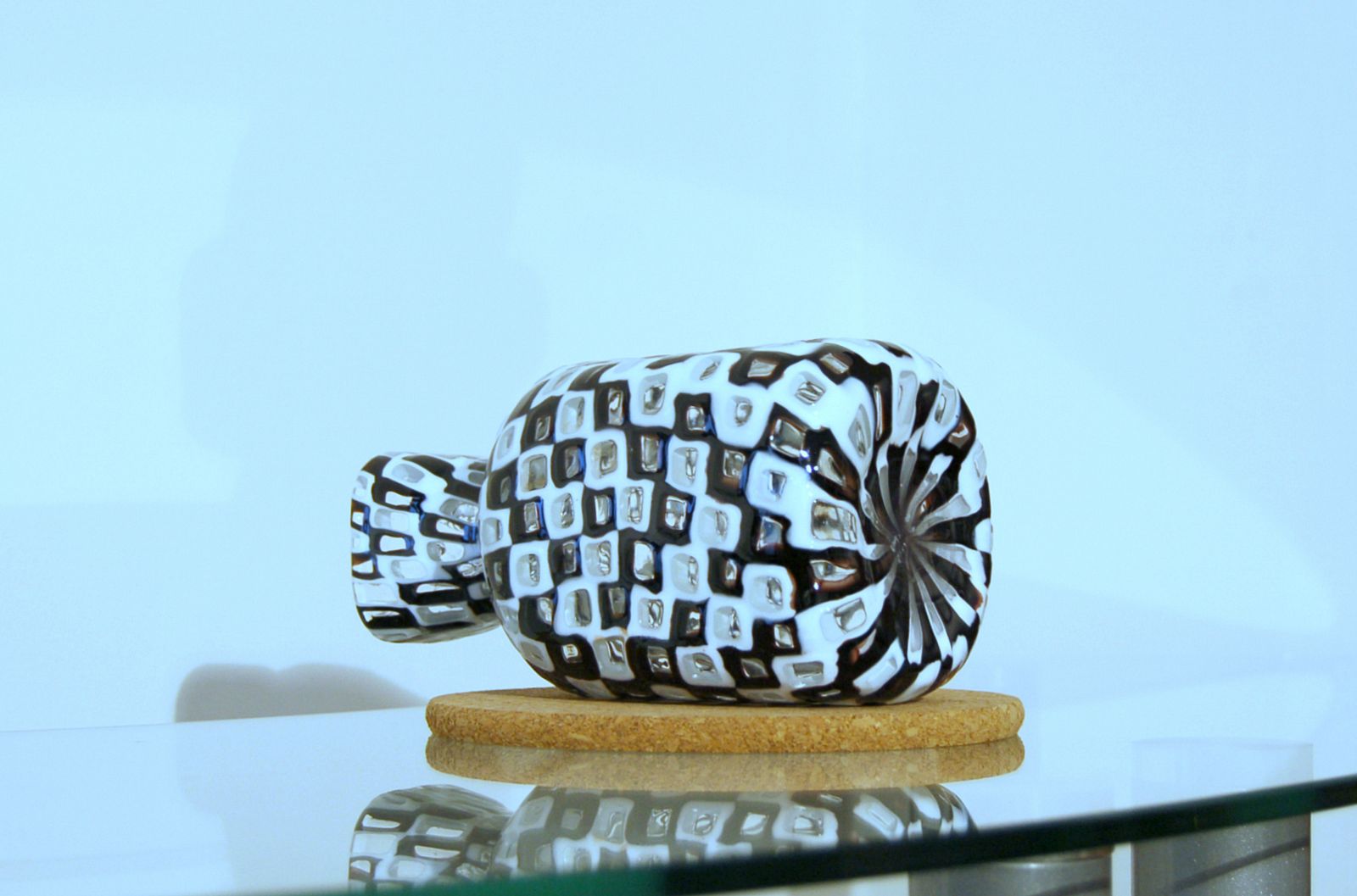 Venini Vase By Tobia Scarpa Mod. Occhi / Murano Glass '60 / Black And White photo 2400.0
