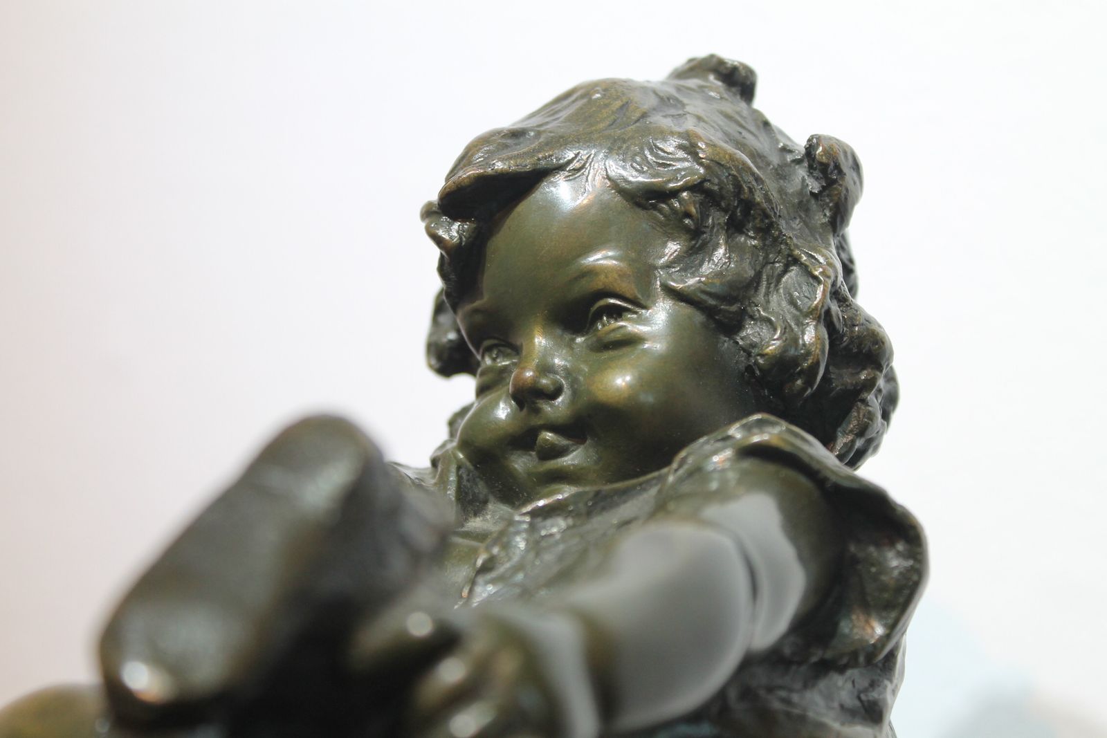Juan Clara Fine Bronze. Circa 1900. Signed, Numbered And Factory Lozenge Stamp. photo vinterior