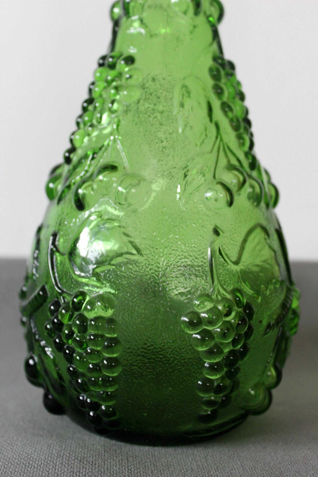 Tall Vintage Empoli Glass Decanter, Grape Cherry Design Emerald Green, 54 Centimeters, Italy Italian Genie Bottle, Bottle Carafe, Mcm Retro photo Home Decor