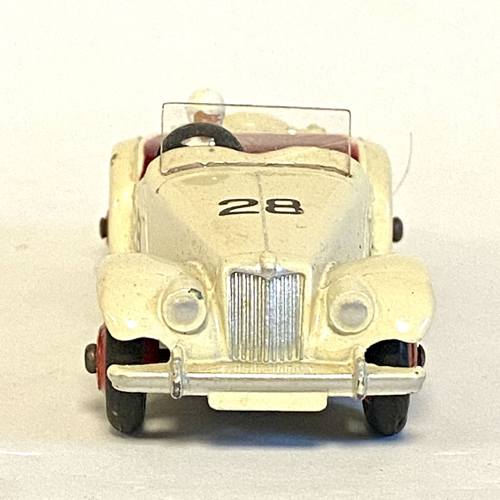 Dinky No. 108   Mg Midget Sports Car Manufactured 1955 59 photo vinterior