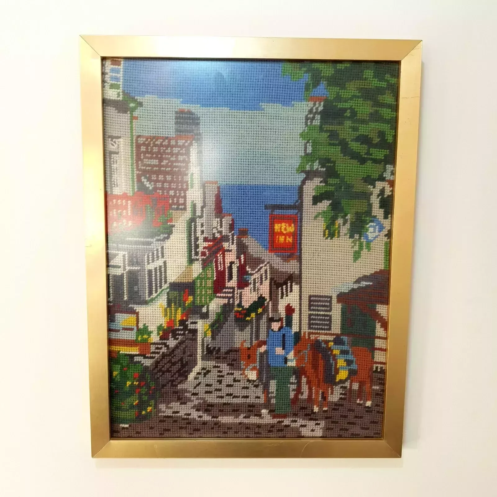 Needlepoint, Clovelly, Devon New Inn Hotel Portrait 42.5 X 32.6cm Complete Frame