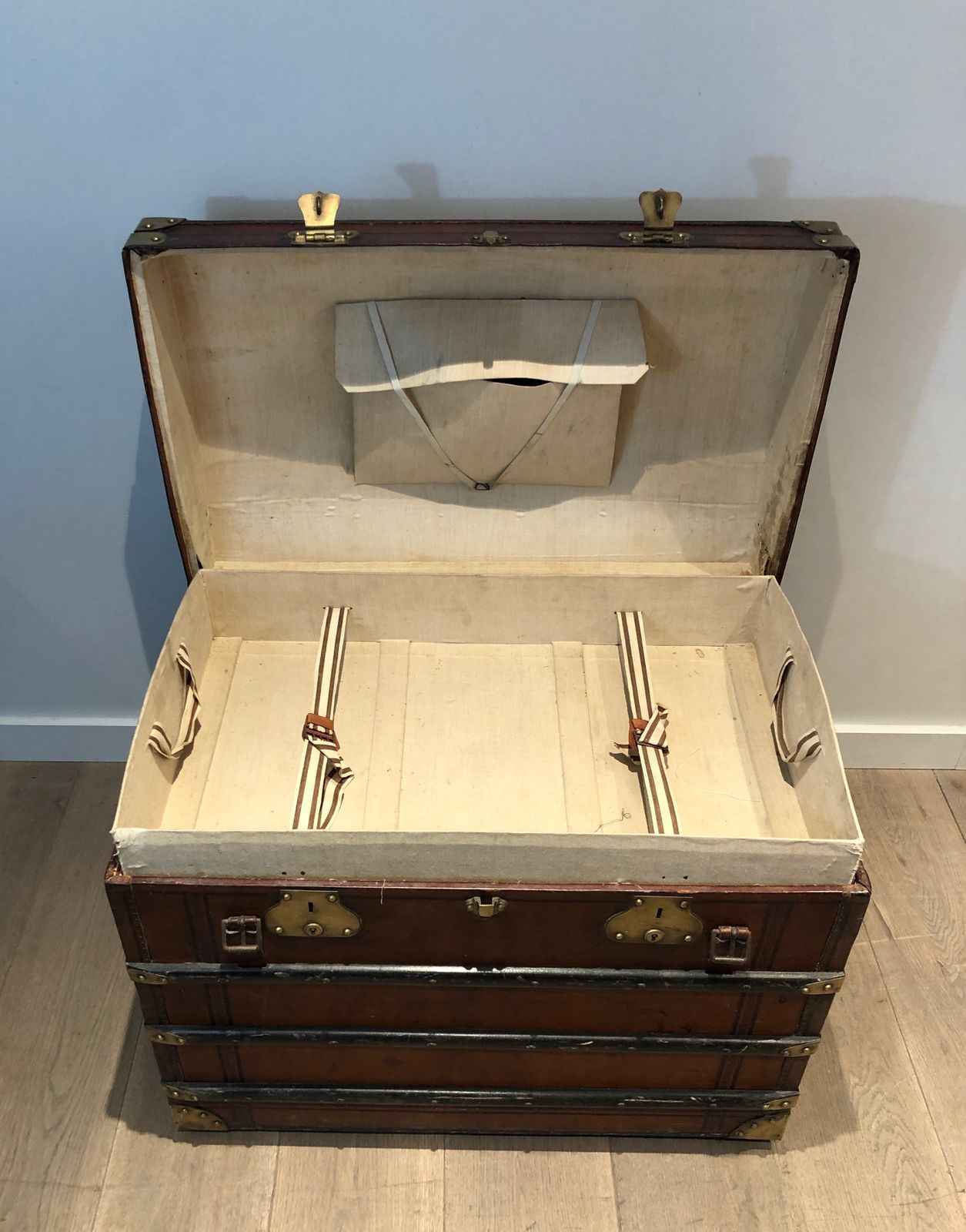 Domed Travel Trunk In Leather, Wood And Brass photo Furniture
