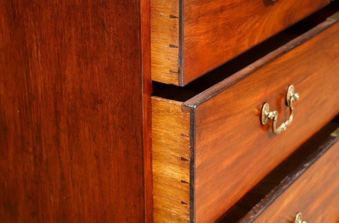 Victorian Mahogany Chest Of Drawers photo 698.0