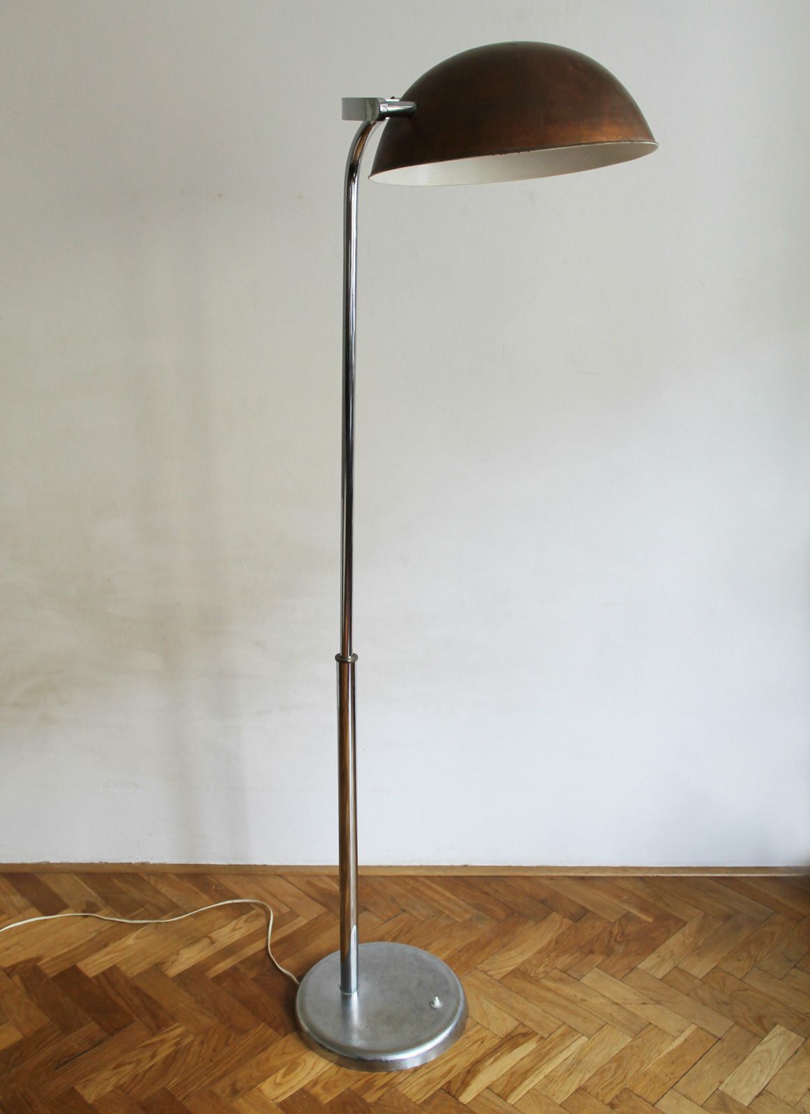 1930's Modernist Floor Lamp, 1930s photo furniture