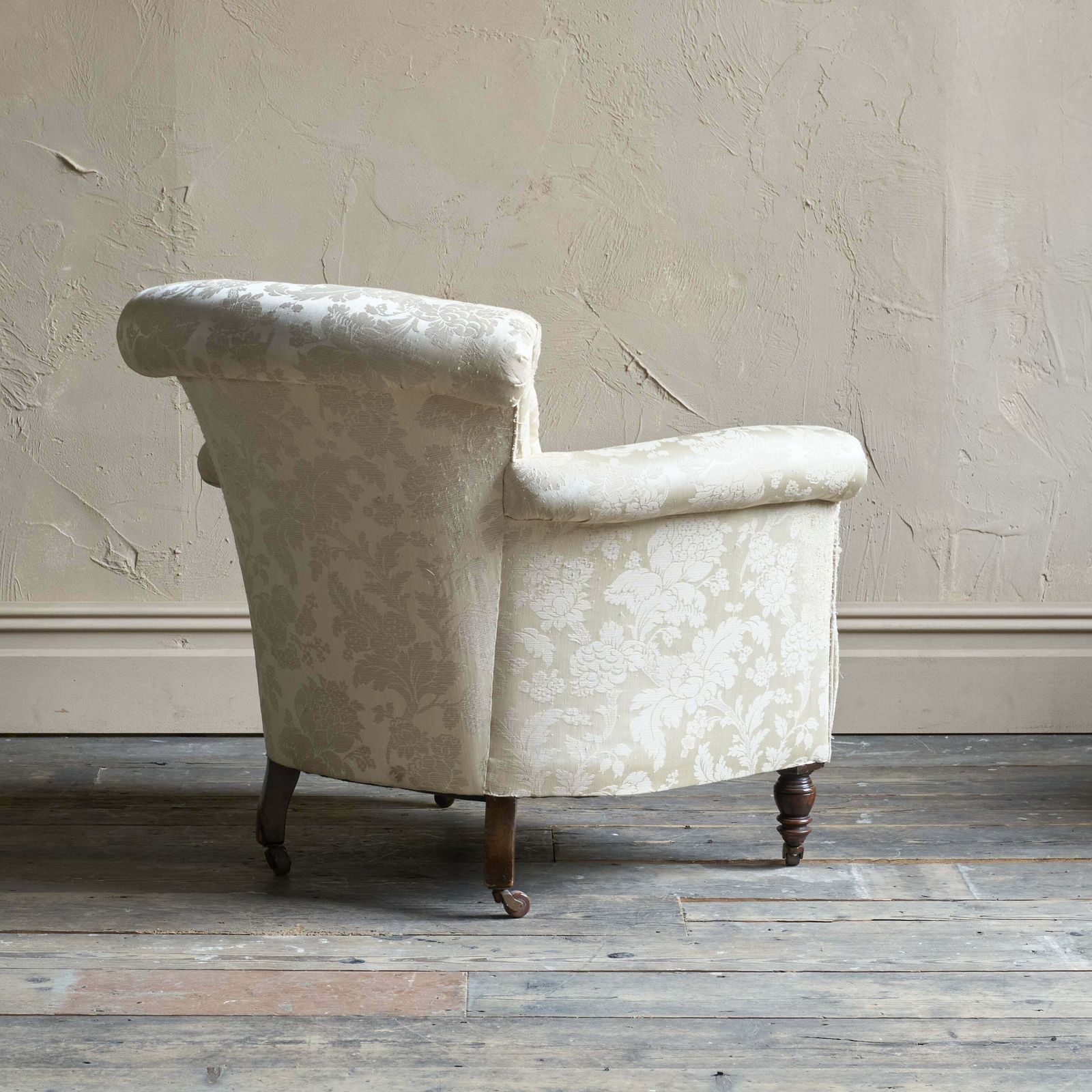 Antique Woodstock Style Tub Armchair photo for sale