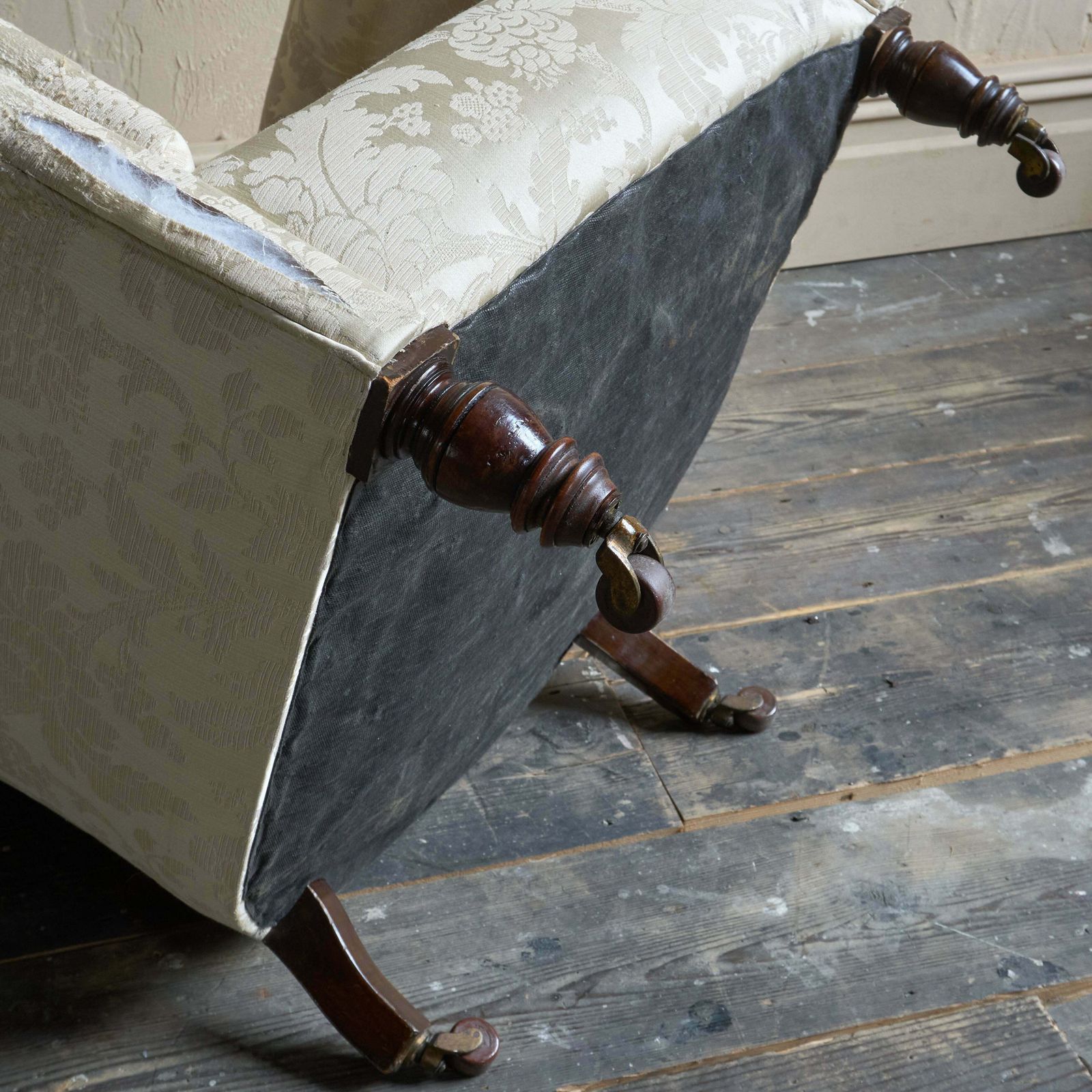 Antique Woodstock Style Tub Armchair photo vintage